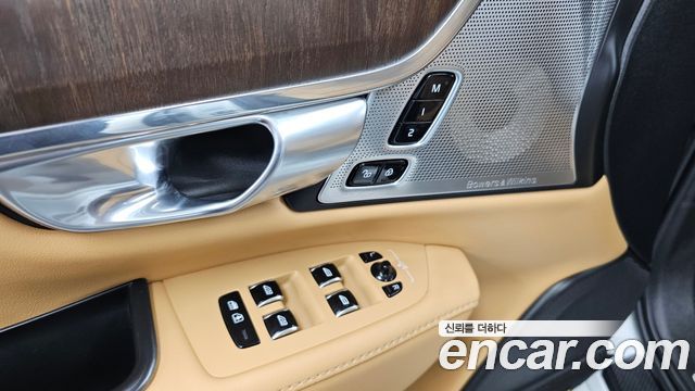 Volvo S90 B6 AWD Ultimate Bright 2024 — фото 30