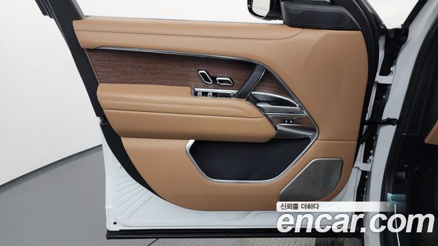 Land Rover Range Rover (V) P530 Autobiography Long Wheel Base 2025 — фото 30