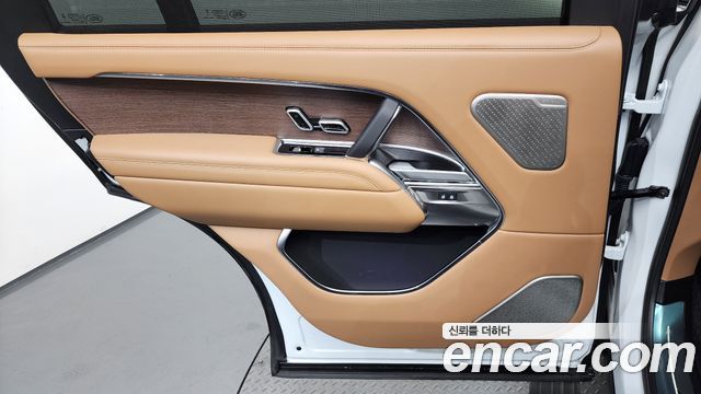 Land Rover Range Rover (V) P530 Autobiography Long Wheel Base 2025 — фото 31
