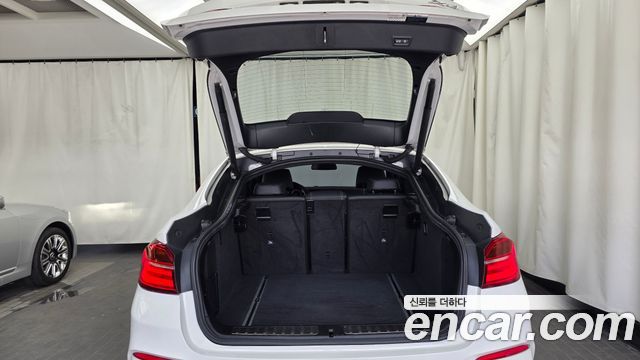 BMW X4 (F26) xDrive20d M Sport 2017 — фото 20