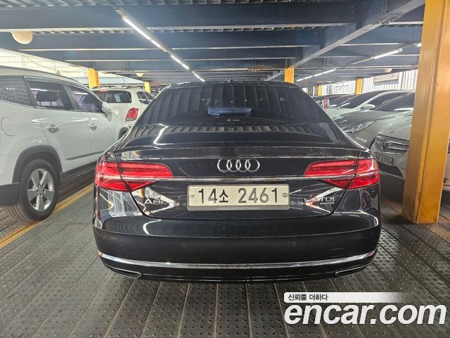 Audi A8 50 TDI Quattro LWB D4 2015 — фото 5