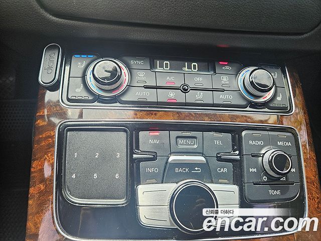 Audi A8 50 TDI Quattro LWB D4 2015 — фото 21