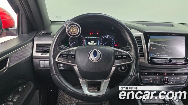 KG Mobility (SsangYong) Rexton Sports Khan Diesel 2.2 4WD Professional S (5-Link) 2019 — фото 14