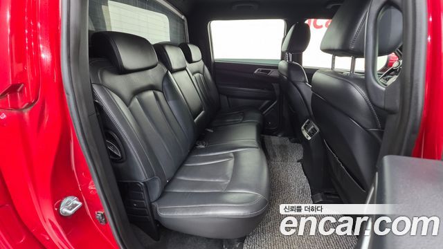 KG Mobility (SsangYong) Rexton Sports Khan Diesel 2.2 4WD Professional S (5-Link) 2019 — фото 19