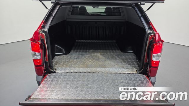 KG Mobility (SsangYong) Rexton Sports Khan Diesel 2.2 4WD Professional S (5-Link) 2019 — фото 20