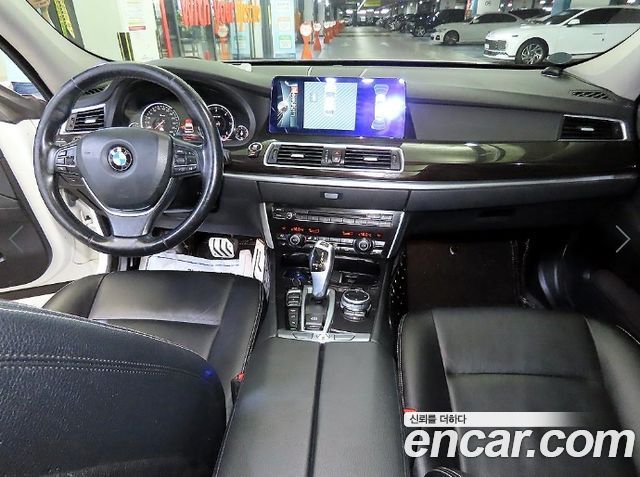 BMW 5 Series GT (F07) GT 30d xDrive 2014 — фото 10