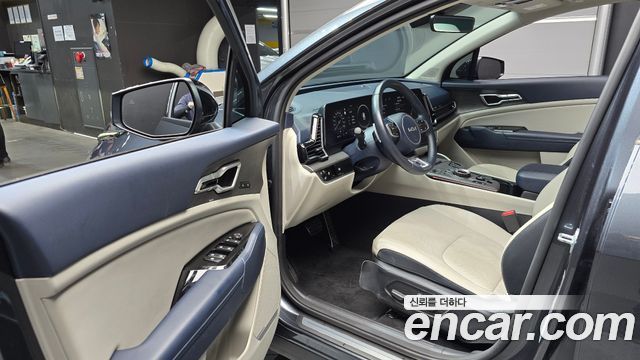 Kia Sportage (V) LPG 2.0 2WD Signature Gravity 2023 — фото 10