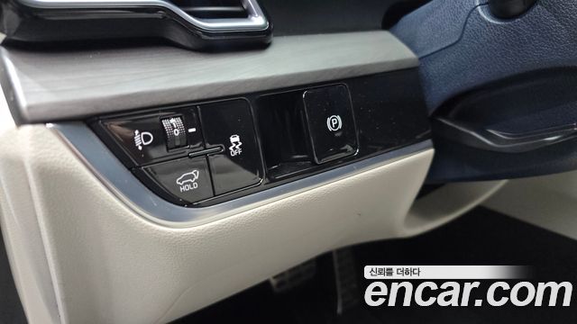 Kia Sportage (V) LPG 2.0 2WD Signature Gravity 2023 — фото 18