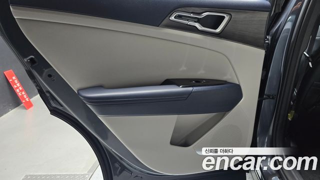 Kia Sportage (V) LPG 2.0 2WD Signature Gravity 2023 — фото 25