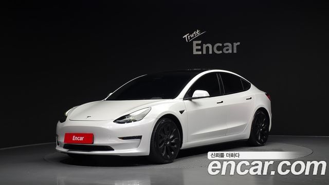 Tesla Model 3 Long Range AWD