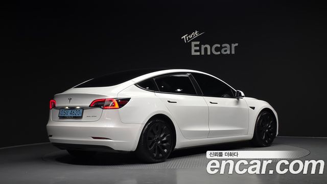 Tesla Model 3 Long Range AWD 2022 — фото 2