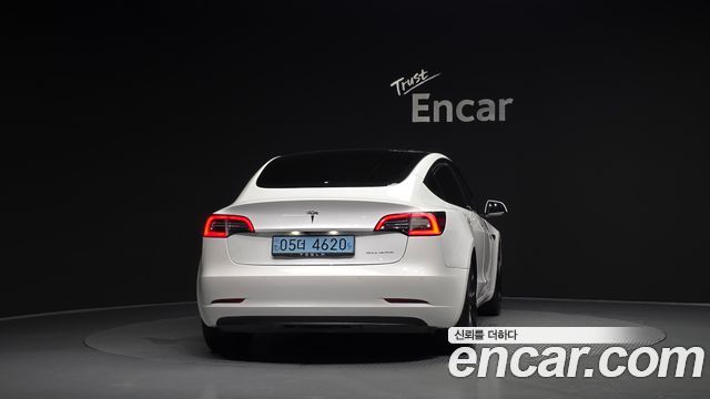 Tesla Model 3 Long Range AWD 2022 — фото 4
