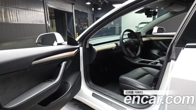 Tesla Model 3 Long Range AWD 2022 — фото 10