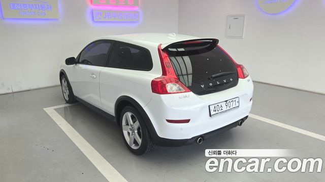 Volvo C30 D4 1st 2012 — фото 3