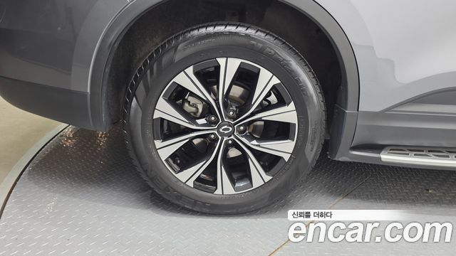 Renault Korea QM6 2.0 LPe LE 2WD 2023 — фото 5