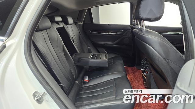 BMW X6 (F16) xDrive 30d 2018 — фото 11