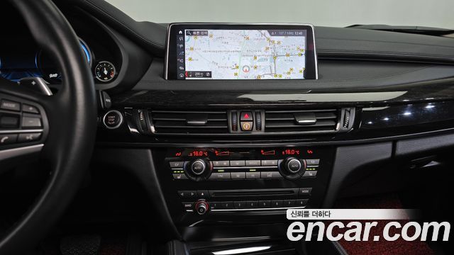 BMW X6 (F16) xDrive 30d 2018 — фото 12
