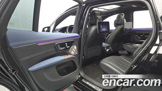 Mercedes-Benz EQS SUV (X296) EQS580 4MATIC 2023 — фото 26