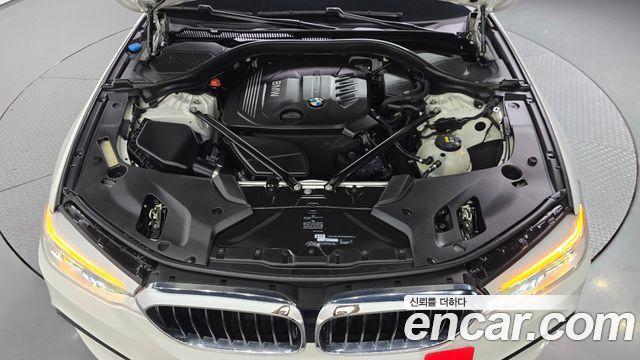BMW 5 Series (G30) 520d M Sport package 2017 — фото 6