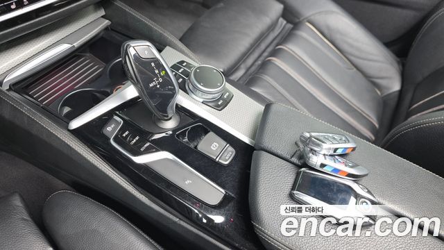 BMW 5 Series (G30) 520d M Sport package 2017 — фото 9