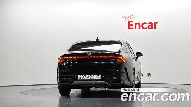 Kia K5 (III) 2.0 Noblesse 2021 — фото 4