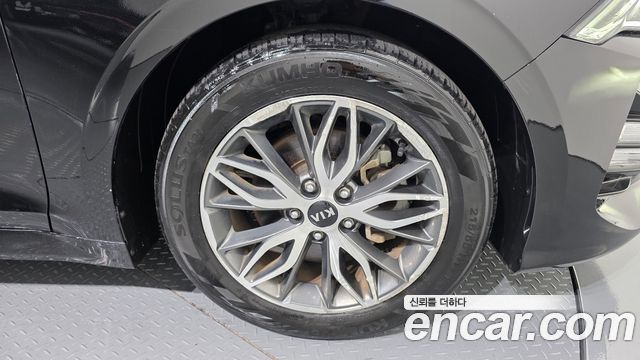 Kia K5 (III) 2.0 Noblesse 2021 — фото 21