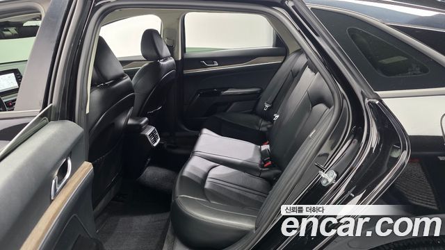 Kia K5 (III) 2.0 Noblesse 2021 — фото 26