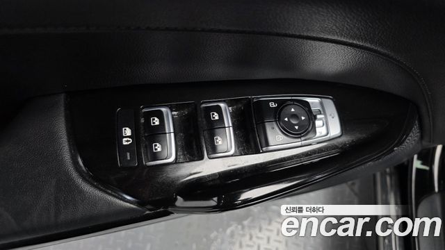 Kia K5 (III) 2.0 Noblesse 2021 — фото 31