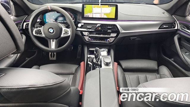 BMW 5 Series (G30) 520i M Sport 2023 — фото 7