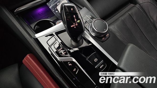 BMW 5 Series (G30) 520i M Sport 2023 — фото 9
