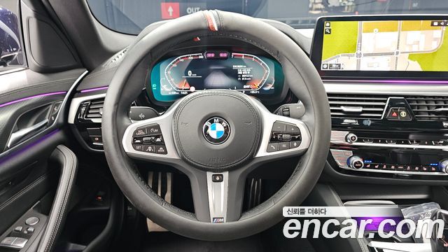 BMW 5 Series (G30) 520i M Sport 2023 — фото 13