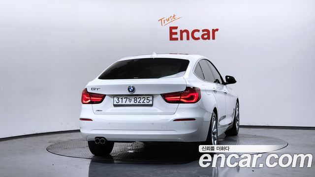 BMW 3 Series GT (F34) GT 320d xDrive 2020 — фото 4