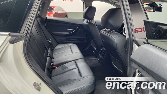 BMW 3 Series GT (F34) GT 320d xDrive 2020 — фото 15