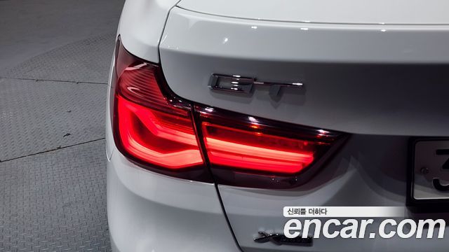 BMW 3 Series GT (F34) GT 320d xDrive 2020 — фото 29