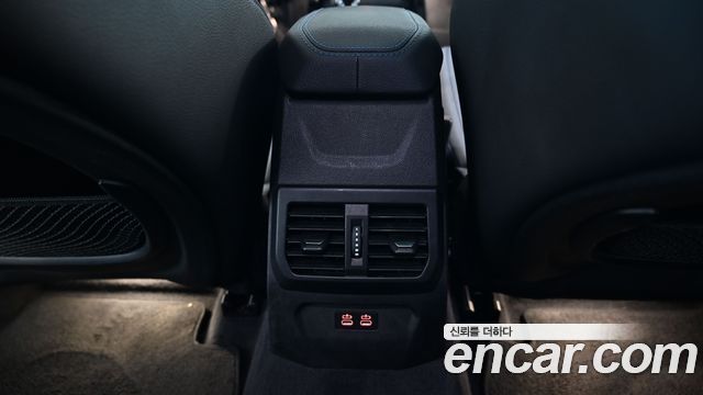 BMW 1 Series (F40) 120i M Sports 2023 — фото 21