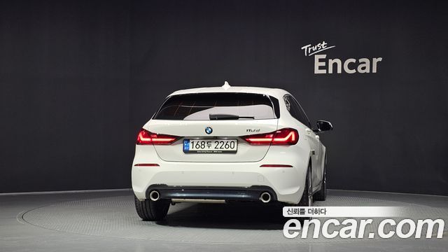 BMW 1 Series (F40) 118d Sport 2021 — фото 4