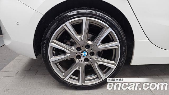 BMW 1 Series (F40) 118d Sport 2021 — фото 5
