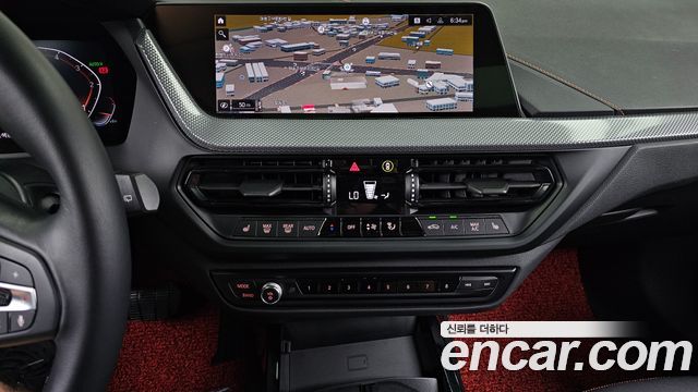 BMW 1 Series (F40) 118d Sport 2021 — фото 14