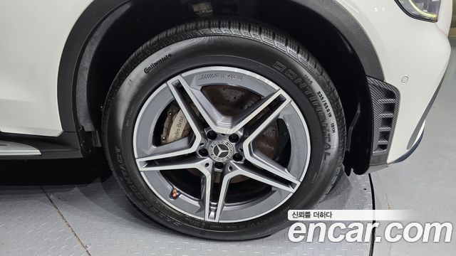Mercedes-Benz GLC-Class (X253) GLC300e 4MATIC Coupe 2021 — фото 5