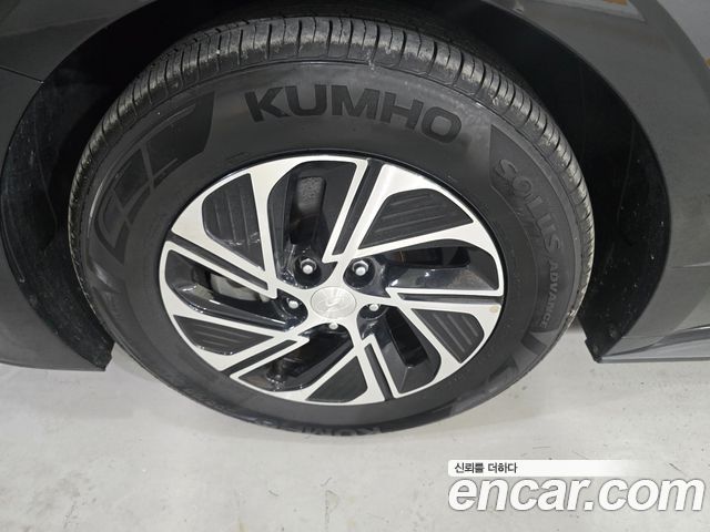 Hyundai Sonata Hybrid (DN8) Smart 2021 — фото 23