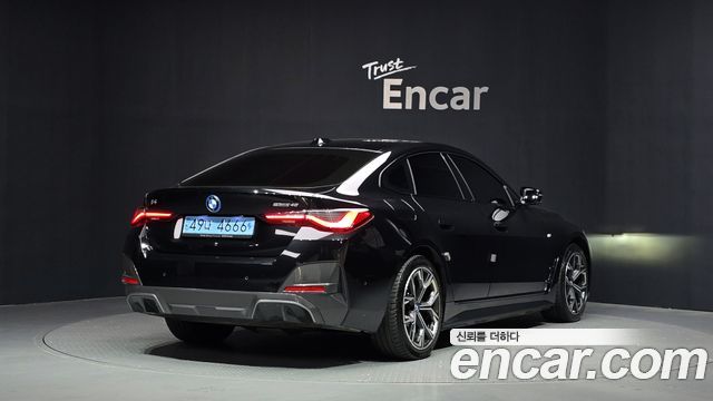 BMW i4 eDrive40 M Sports 2022 — фото 2