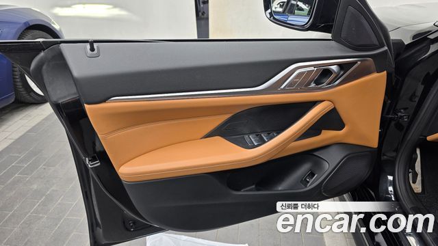 BMW i4 eDrive40 M Sports 2022 — фото 24