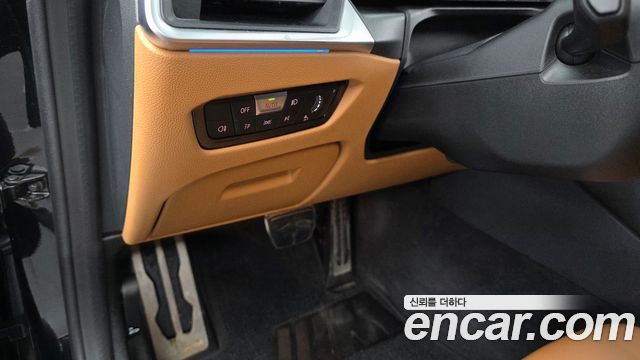 BMW i4 eDrive40 M Sports 2022 — фото 29