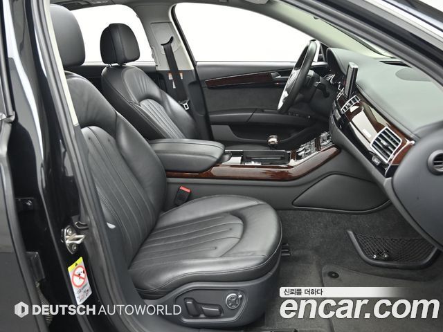 Audi A8 4.2 FSI Quattro D4 2011 — фото 10