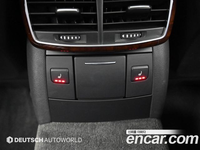 Audi A8 4.2 FSI Quattro D4 2011 — фото 20