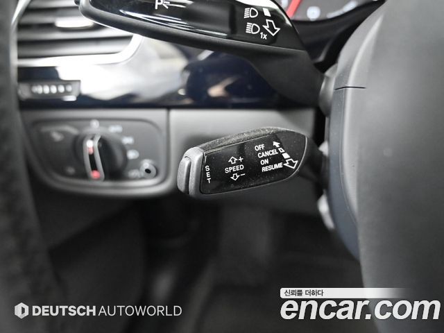 Audi A8 4.2 FSI Quattro D4 2011 — фото 21