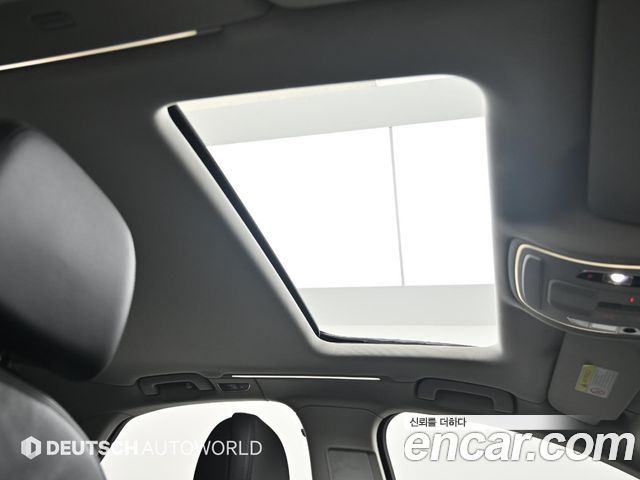 Audi A8 4.2 FSI Quattro D4 2011 — фото 22