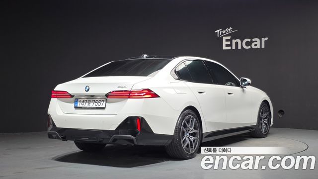 BMW 5 Series (G60) 520i M Sport 2026 — фото 2