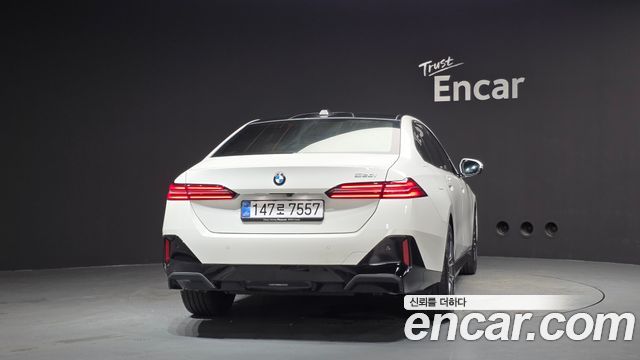 BMW 5 Series (G60) 520i M Sport 2026 — фото 4