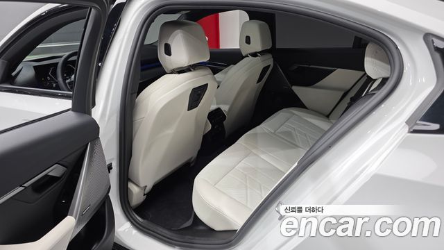 BMW 5 Series (G60) 520i M Sport 2026 — фото 11